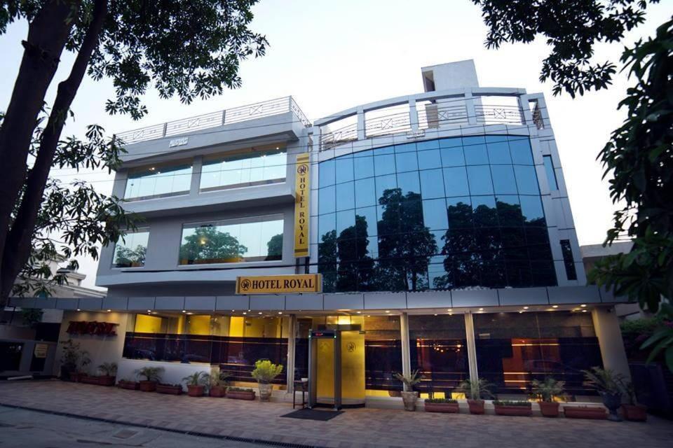 โรงแรมรอยัลฟอร์ต ลาฮอร์ ภายนอก รูปภาพ