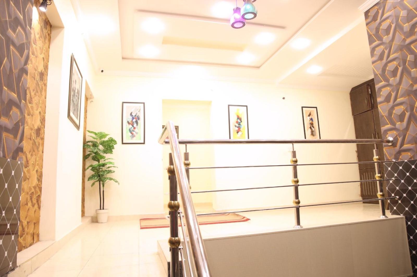 โรงแรมรอยัลฟอร์ต ลาฮอร์ ภายนอก รูปภาพ